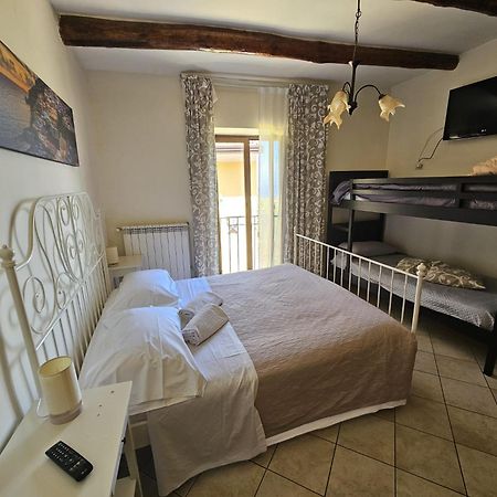 Patrizia Casa Vacanze Сант'Агнело Екстериор снимка