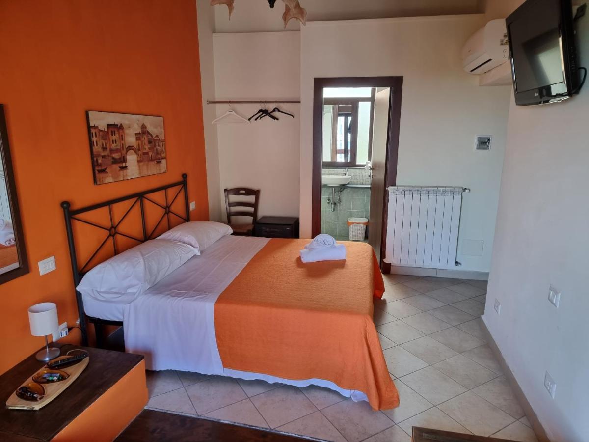Patrizia Casa Vacanze Сант'Агнело Екстериор снимка