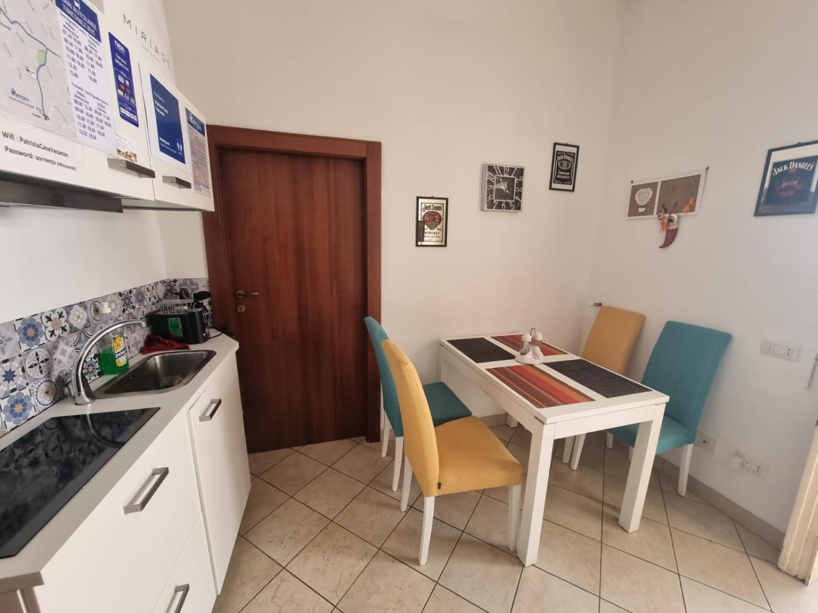 Patrizia Casa Vacanze Сант'Агнело Екстериор снимка