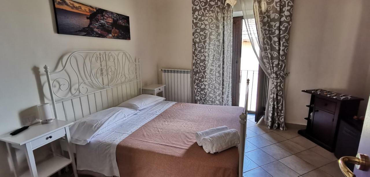 Patrizia Casa Vacanze Сант'Агнело Екстериор снимка